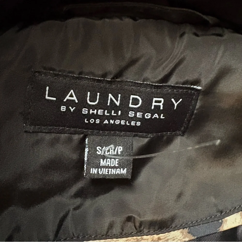 NWT Laundry by Shelli Segal woman’s puffer winter coat, size small - Picture 14 of 15